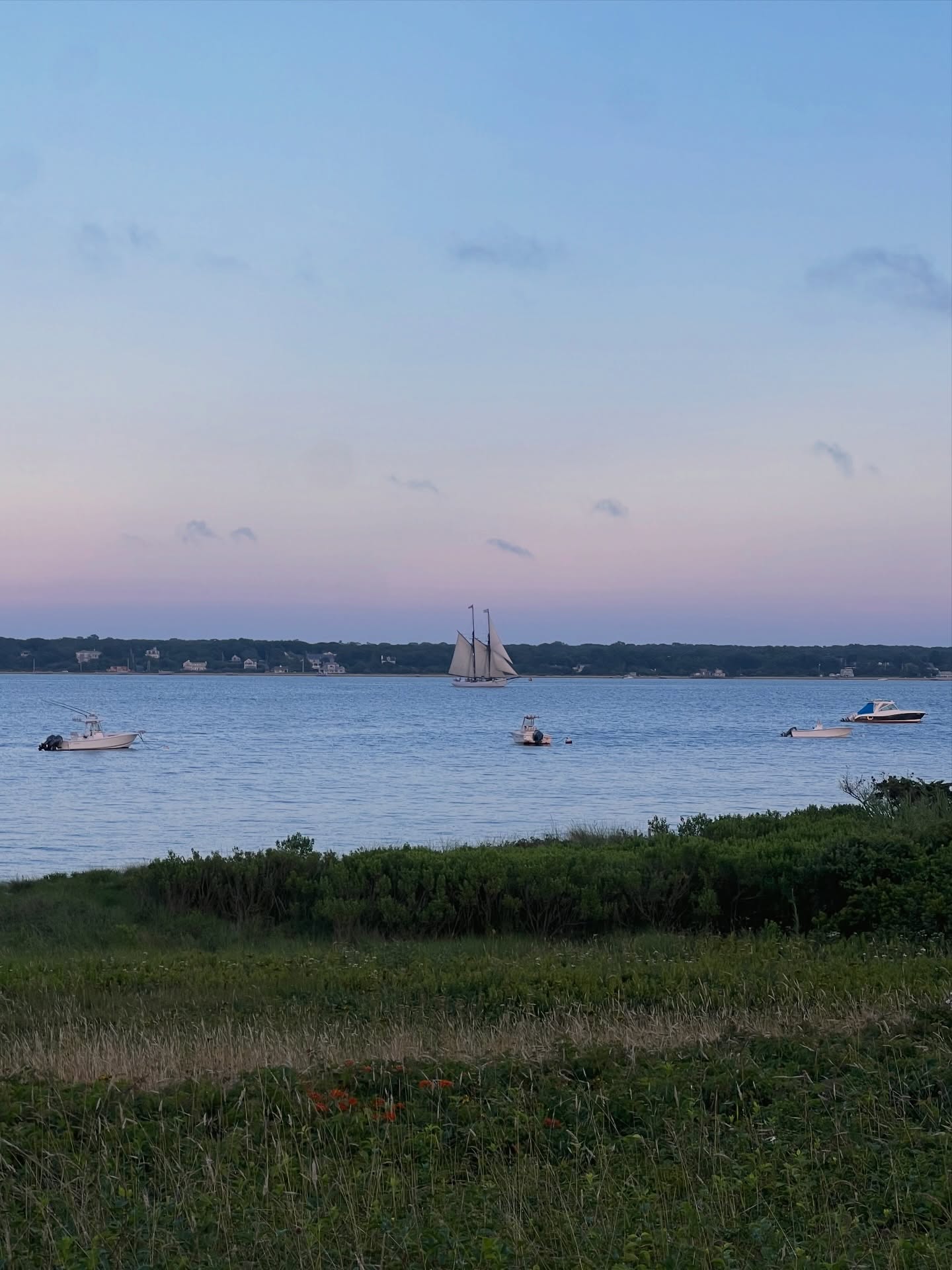 Lani Beach Club hero